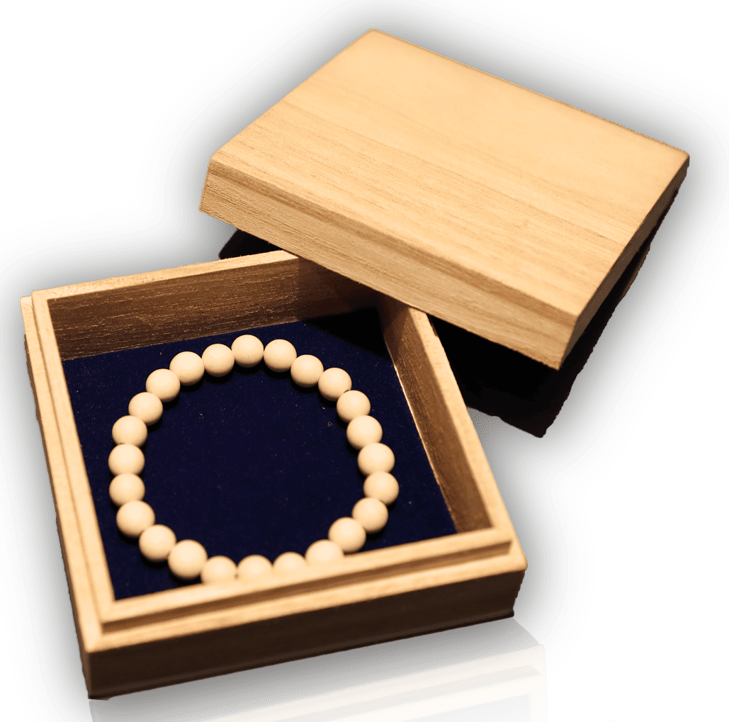 北投石ブレスレットの桐箱